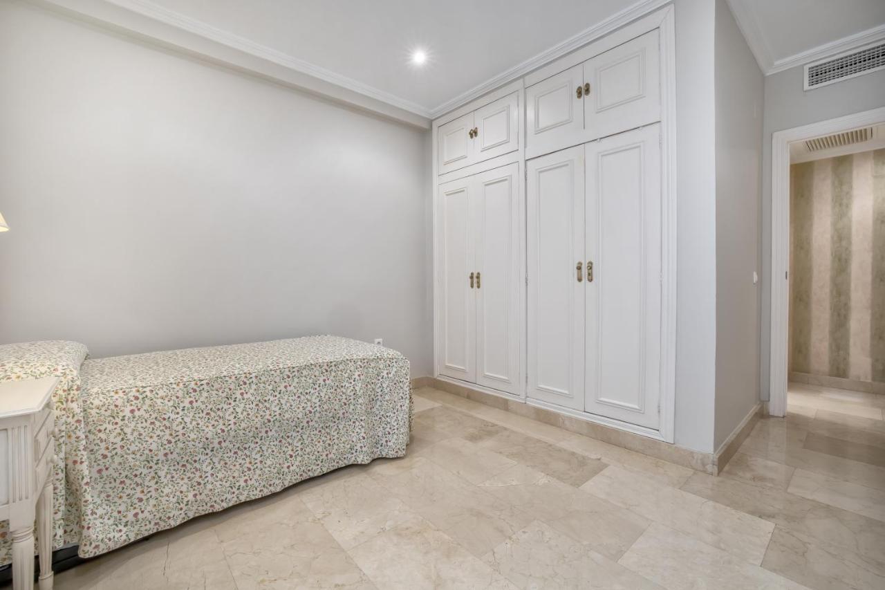 Apartamento Los Tilos & Parking & Piscina قرطبة المظهر الخارجي الصورة